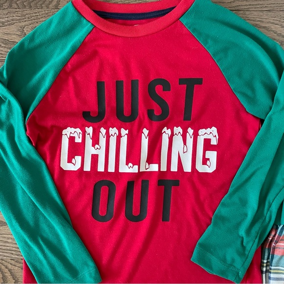 Old Navy Kids Holiday Pyjama Set ‘Just Chilling Out’ - Picture 2 of 5